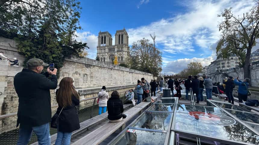 Foto de la experiencia París: Crucero por el Sena con salida desde la Torre Eiffel Tarifa WEB
