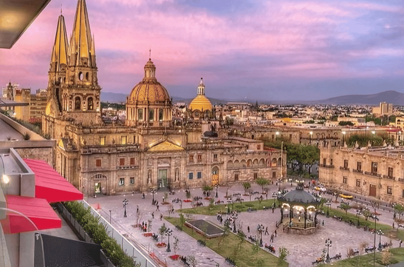 Catedral Metropolitana de Guadalajara en Guadalajara: Horarios y Reseñas | CityMap México