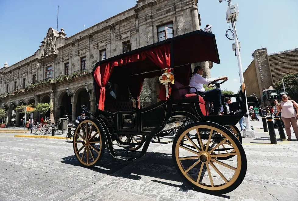 Lugares Famosos en Guadalajara que No Valen la Pena (Y Qué Visitar en Su Lugar)
