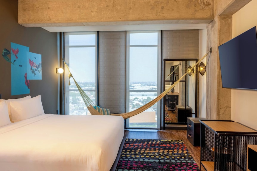 Foto de Aloft by Marriott Guadalajara Sur en Guadalajara: Horarios y Reseñas | CityMap